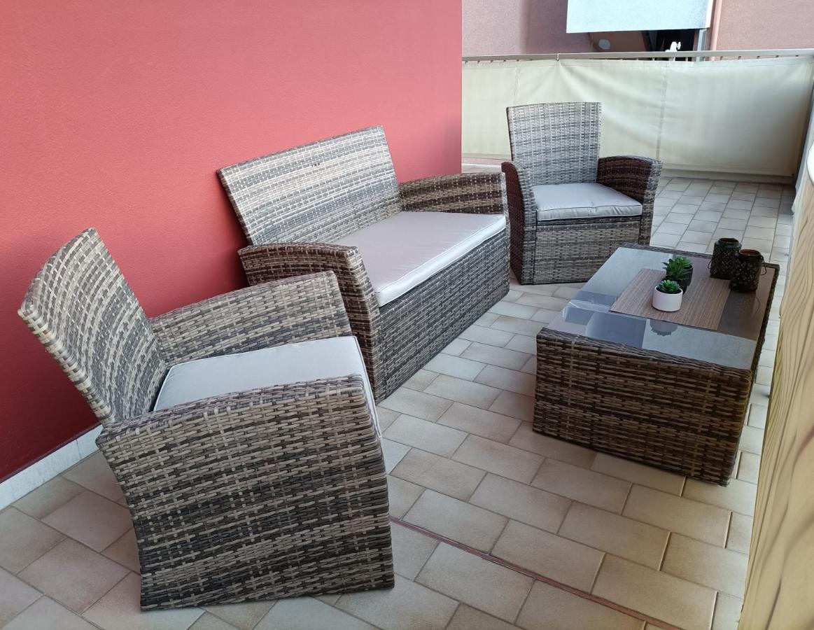 Casa A Un Passo Dal Mare Appartement Ventimiglia Buitenkant foto